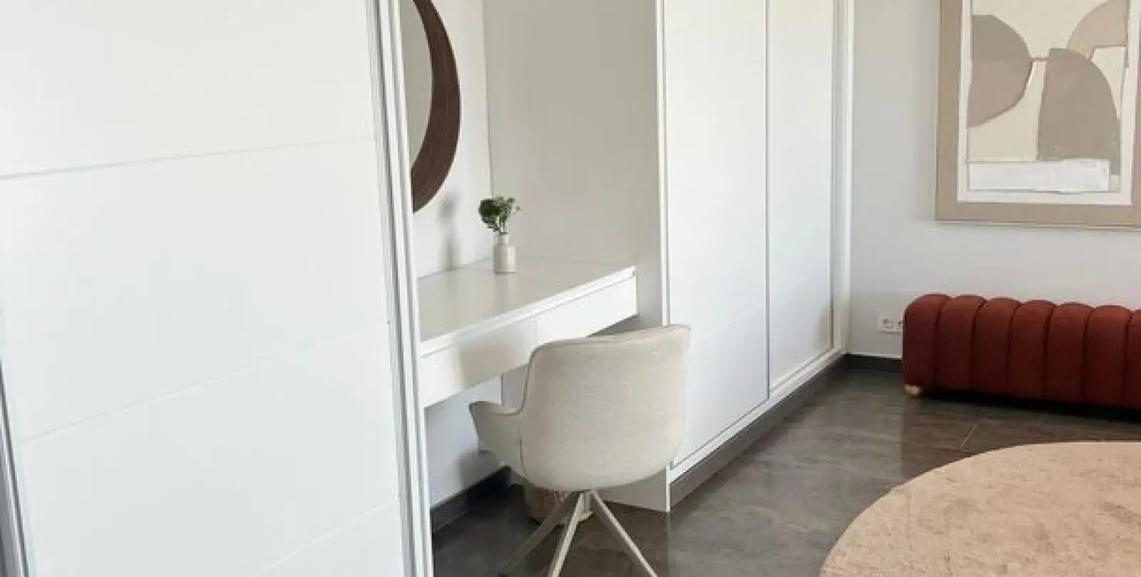 Sale of middle floor apartment in Fuengirola 13