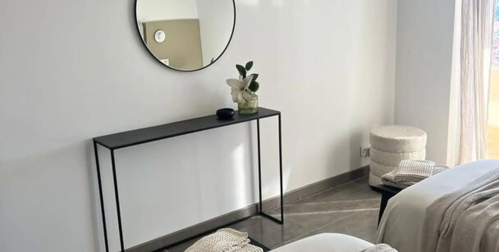 Sale of middle floor apartment in Fuengirola 19