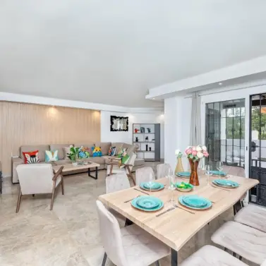 Sale of townhouse in Nueva Andalucía