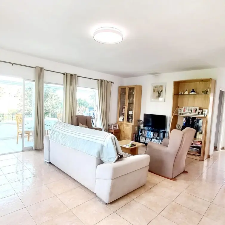 Venta de villa independiente en El Faro