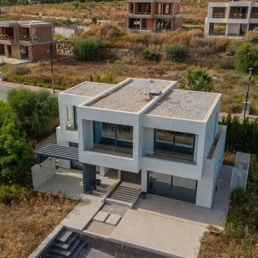 Venta de villa independiente en Estepona
