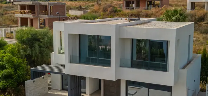Venta de villa independiente en Estepona 1