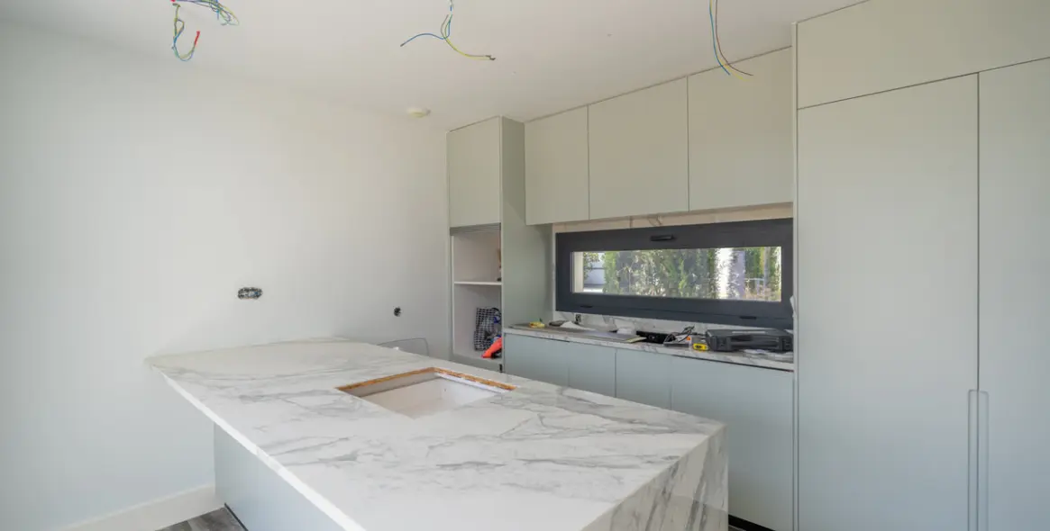 Venta de villa independiente en Estepona 15