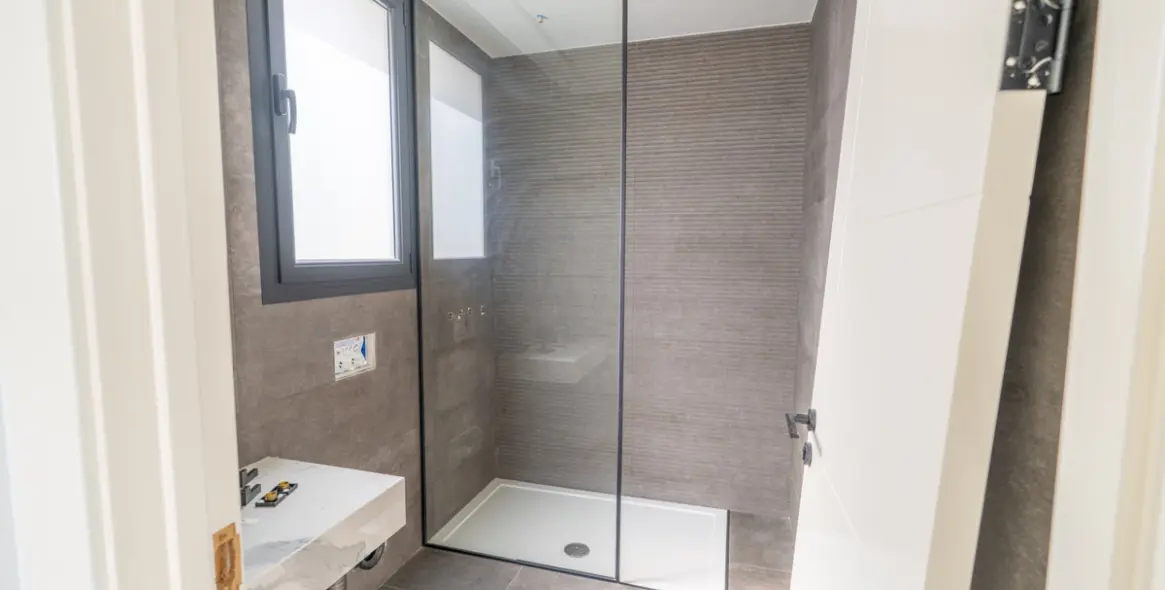 Venta de villa independiente en Estepona 17