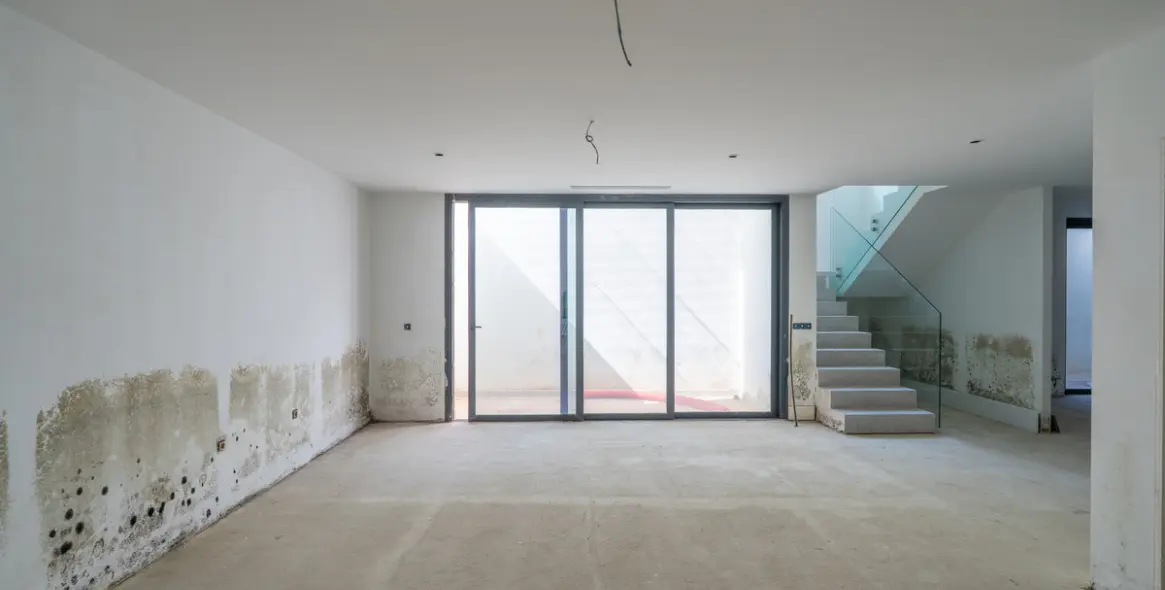 Продажа  отдельно стоящей виллы в Estepona 16