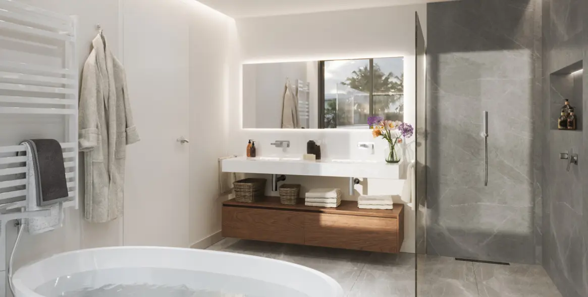 Sale of ground floor apartment in New Golden Mile 24