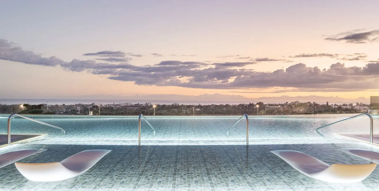 Venta de apartamento en planta baja en Benahavís 8