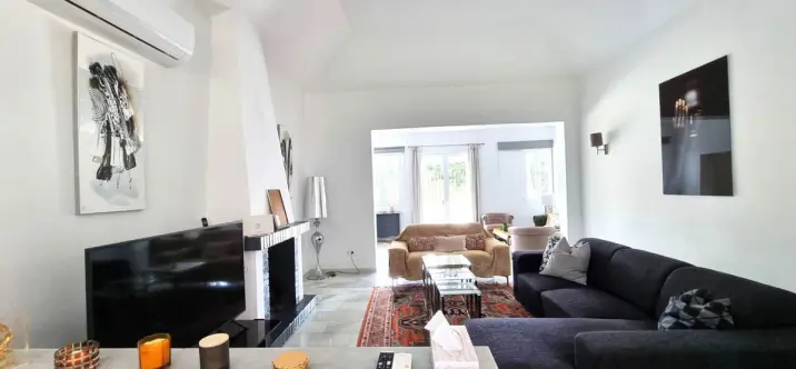 Venta de villa independiente en Calahonda 1