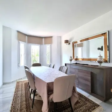 Venta de villa independiente en Calahonda