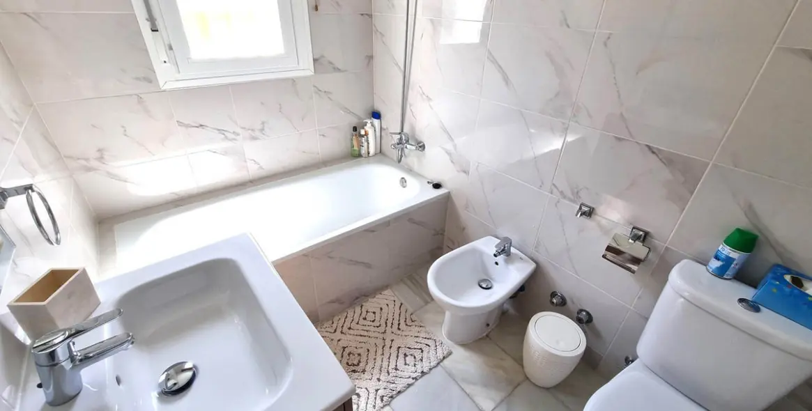 Venta de villa independiente en Calahonda 10