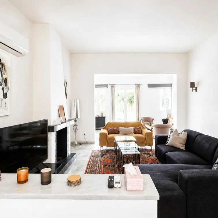 Sale of detached villa in Calahonda
