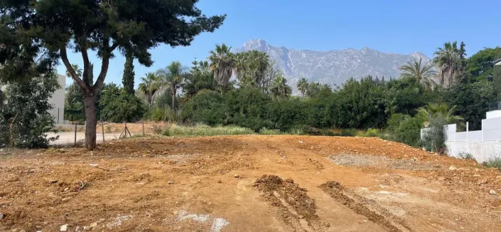 Venta de parcela residencial en The Golden Mile 0