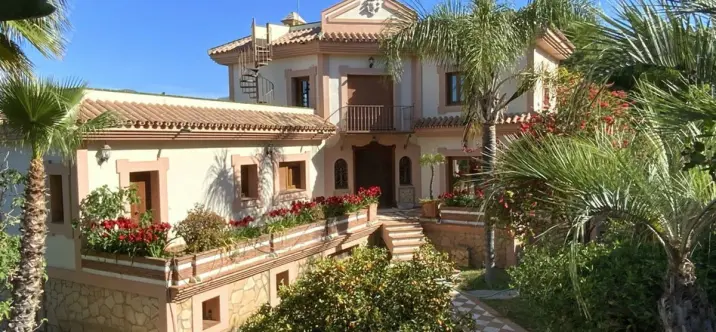 Venta de finca - cortijo en New Golden Mile 0