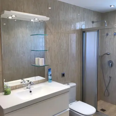 Venta de villa independiente en Sierrezuela