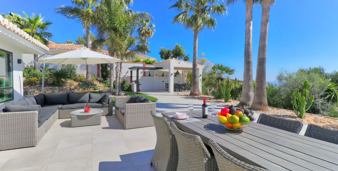 Sale of detached villa in Sierrezuela 67