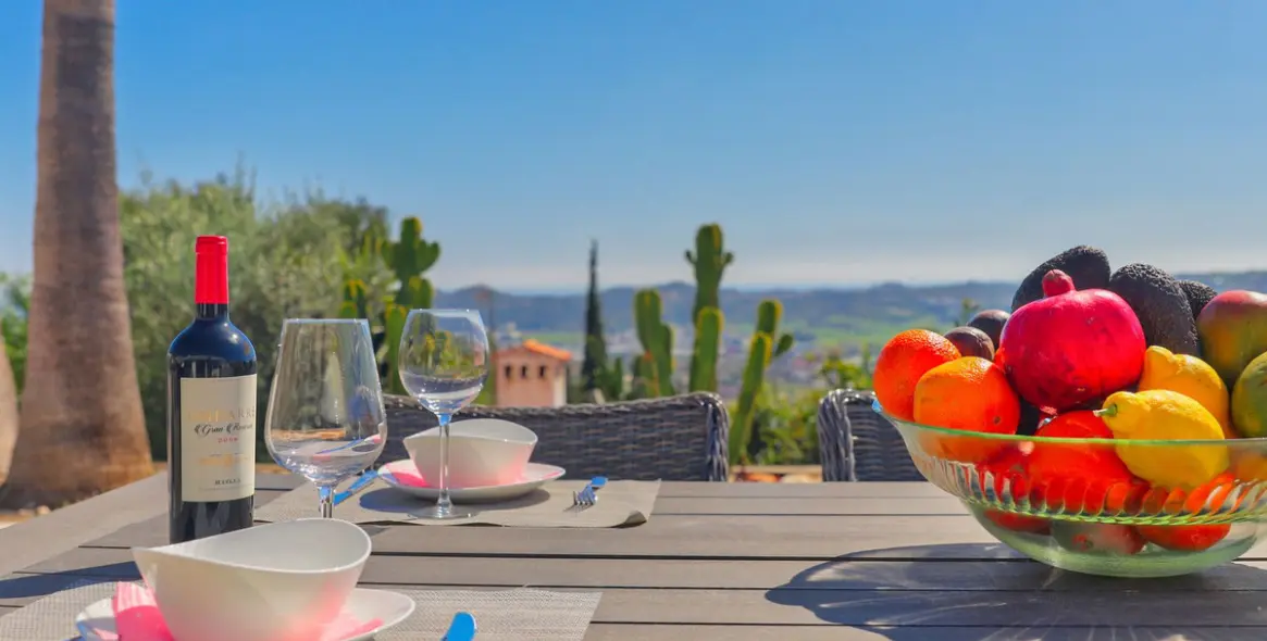 Sale of detached villa in Sierrezuela 70