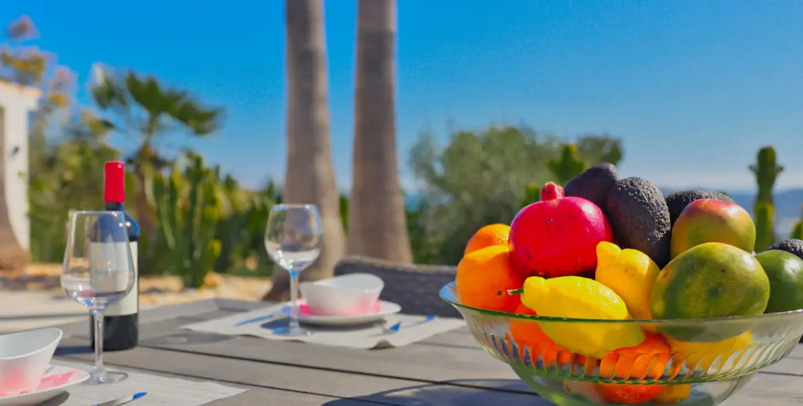 Sale of detached villa in Sierrezuela 79