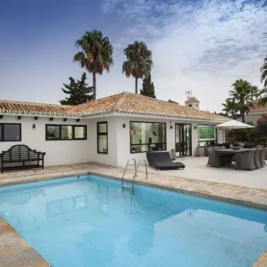 Long-term rent of detached villa in Sierrezuela