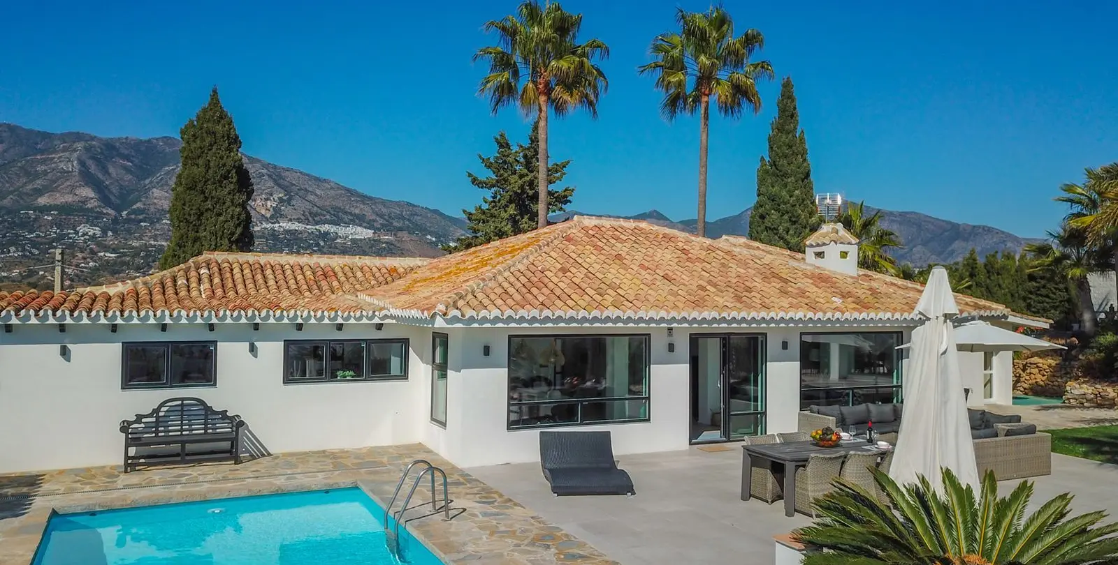 Venta de villa independiente en Sierrezuela 8