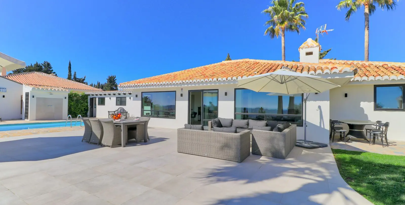Venta de villa independiente en Sierrezuela 61