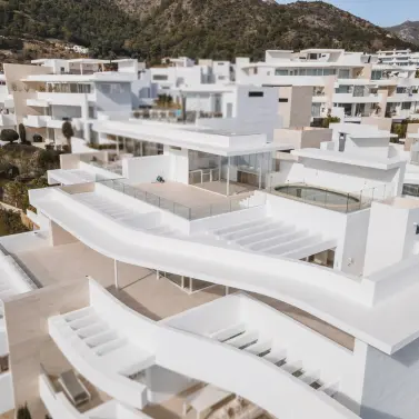 Venta de ático dúplex en Ojén