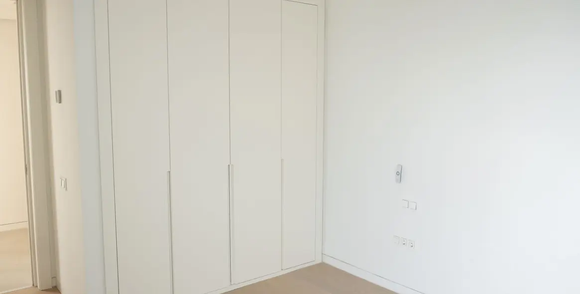 Venta de ático dúplex en Ojén 13