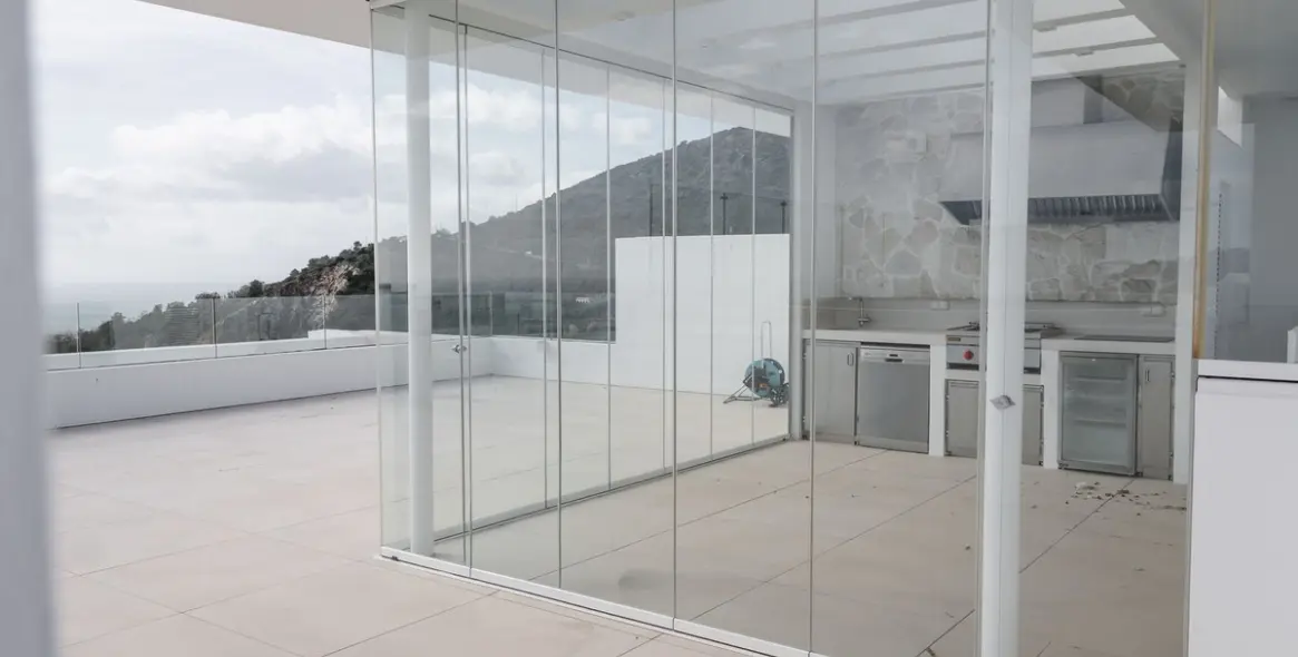 Venta de ático dúplex en Ojén 23