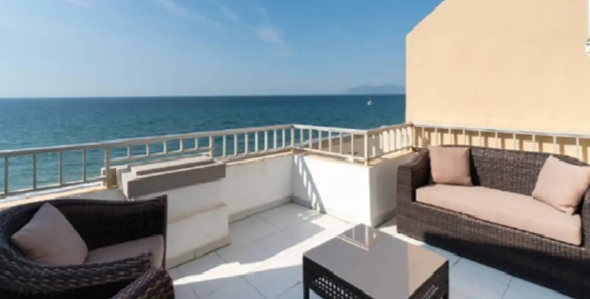 Продажа отеля в Málaga 2