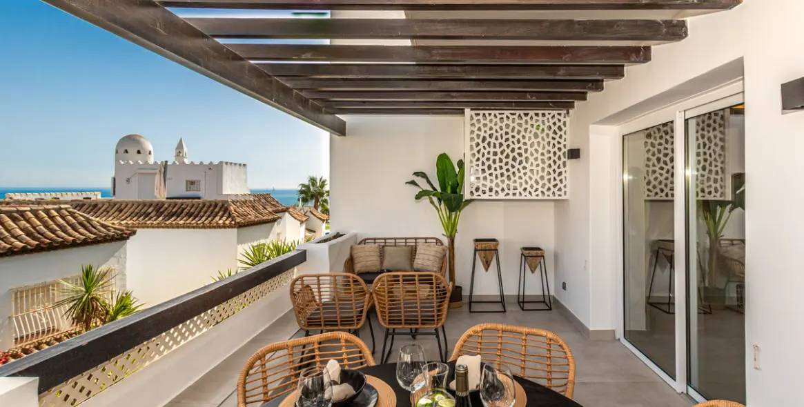 Долгосрочная аренда апартаментов на первом этаже в Calahonda 7