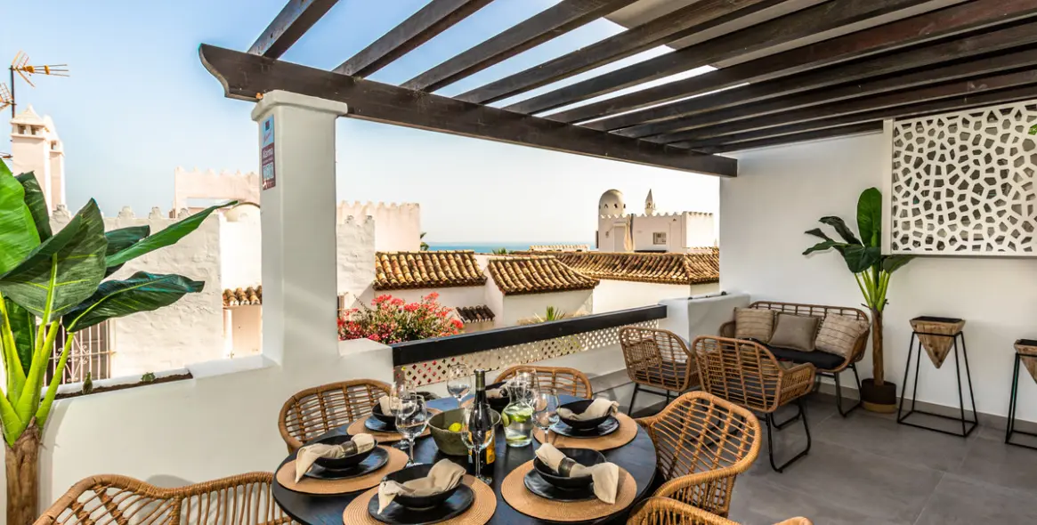 Долгосрочная аренда апартаментов на первом этаже в Calahonda 14