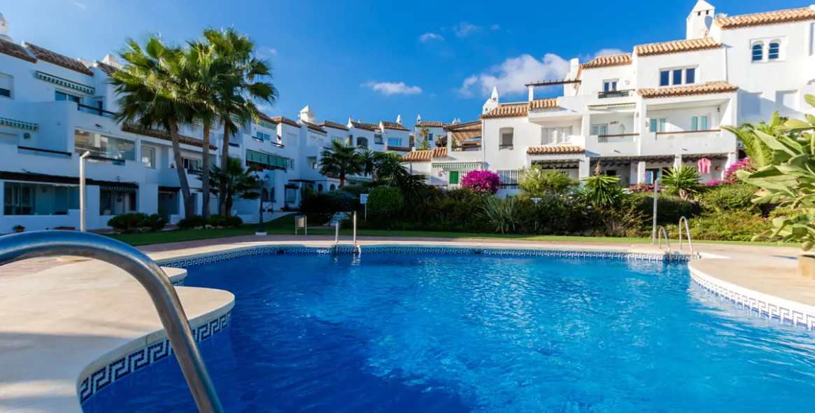 Short-term rent of ground floor apartment in Calahonda 75