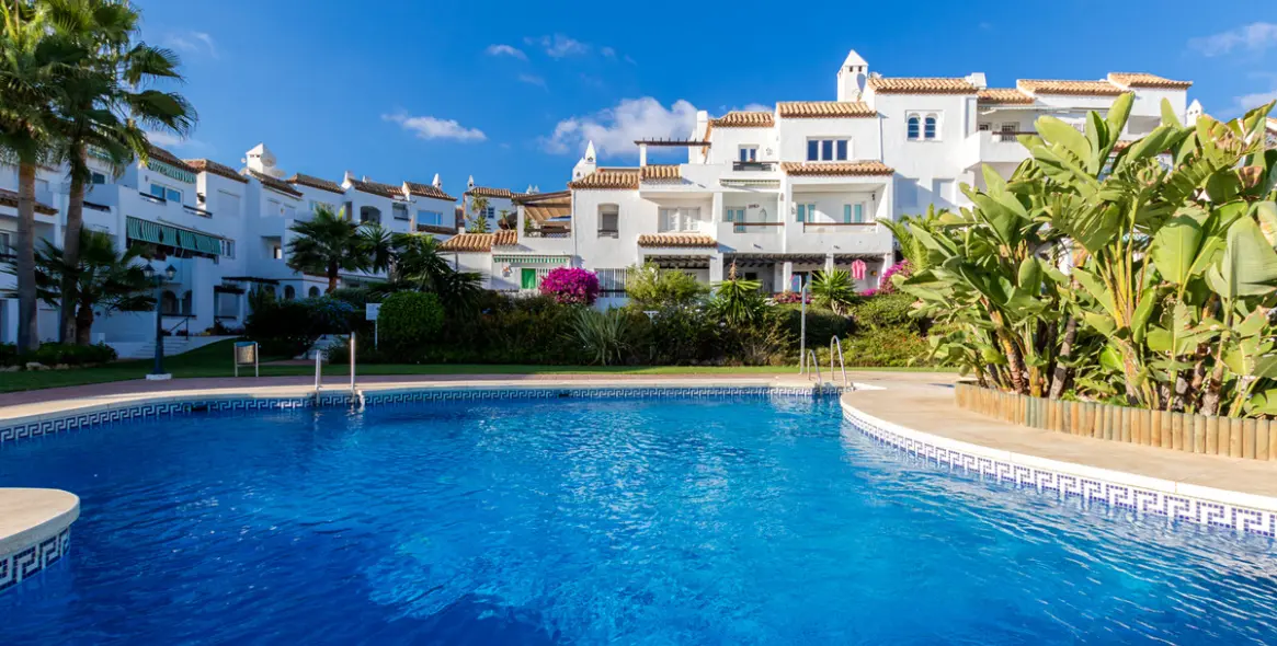 Short-term rent of ground floor apartment in Calahonda 76