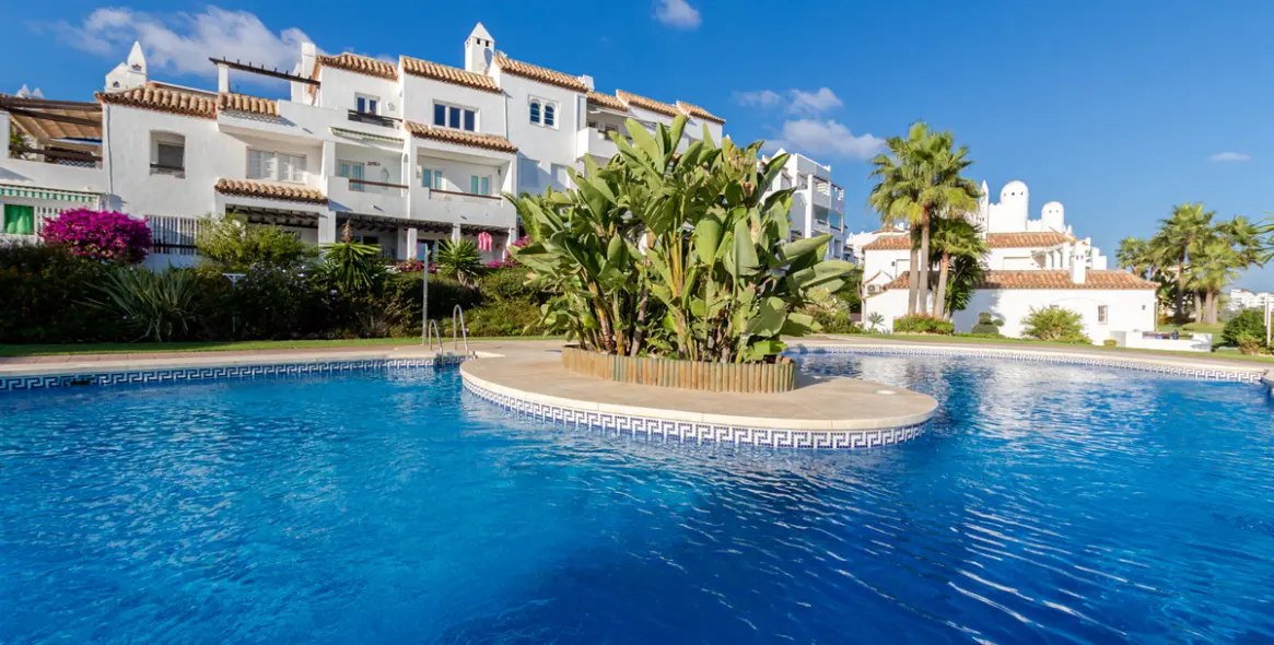 Short-term rent of ground floor apartment in Calahonda 77