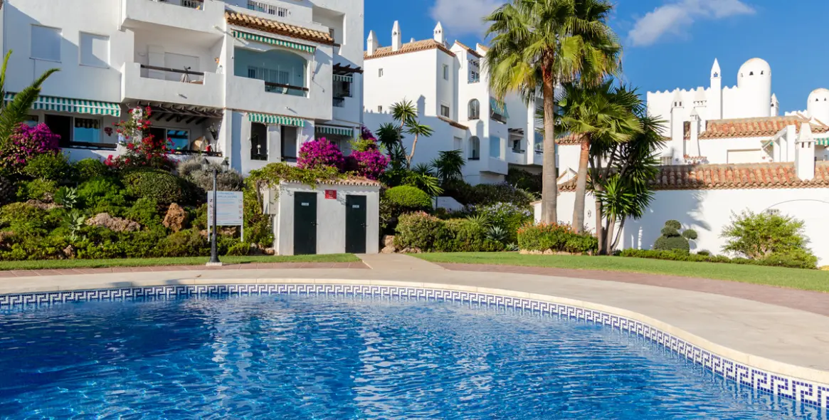 Short-term rent of ground floor apartment in Calahonda 97