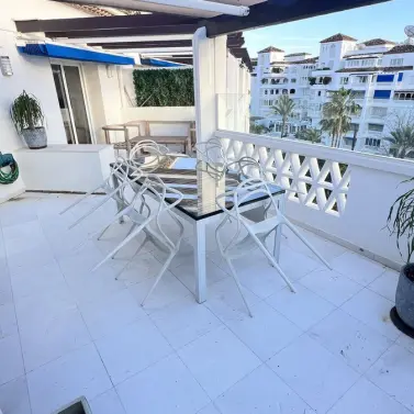 Long-term rent of penthouse in Puerto Banús