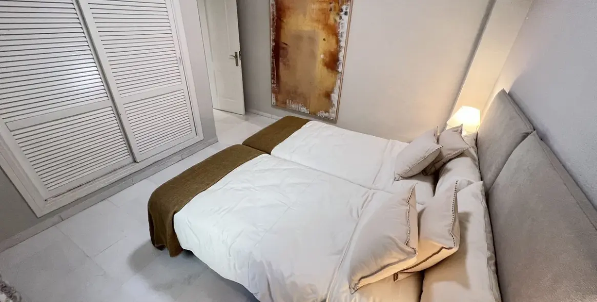 Long-term rent of penthouse in Puerto Banús 19