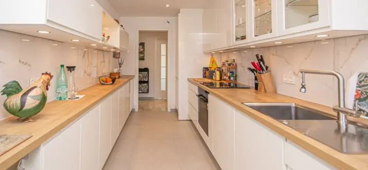 Sale of middle floor apartment in Cabopino 4