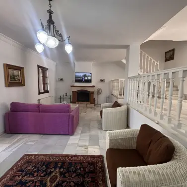Venta de casa pareada en Nueva Andalucía