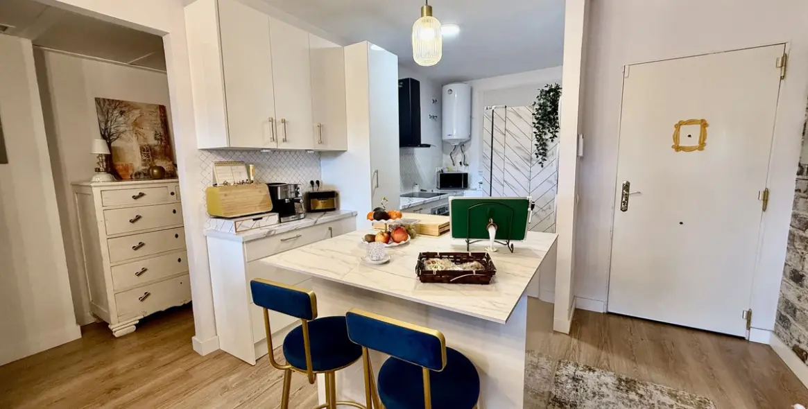 Sale of middle floor apartment in Reserva de Marbella 8