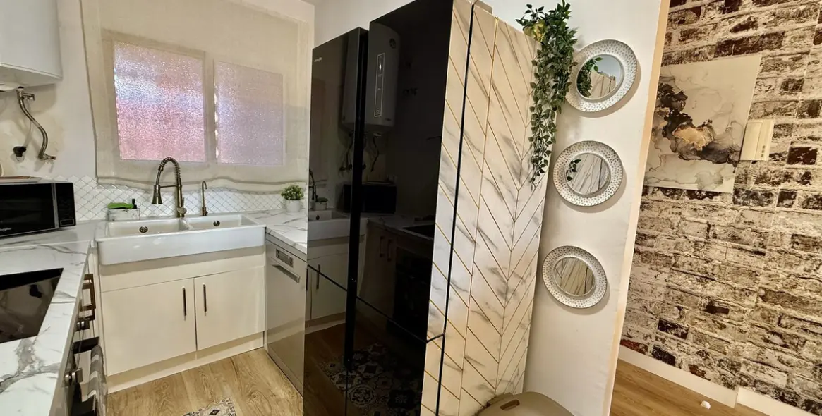 Sale of middle floor apartment in Reserva de Marbella 11