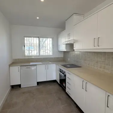 Продажа апартаментов на среднем этаже в Mijas Costa