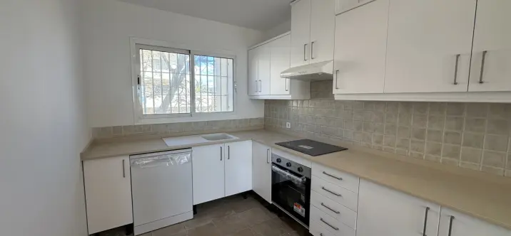 Продажа апартаментов на среднем этаже в Mijas Costa 3