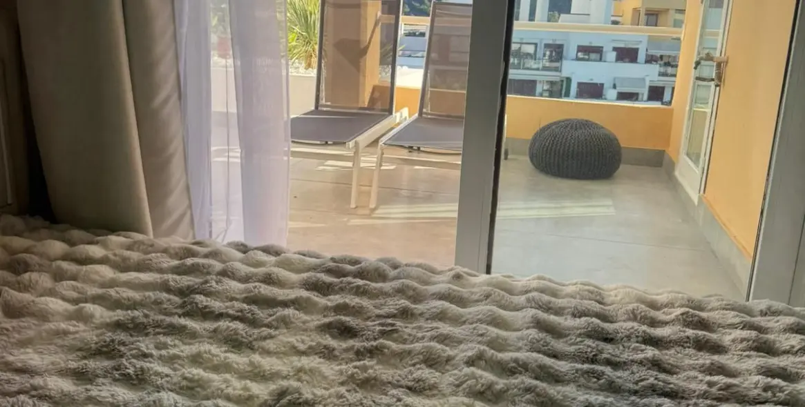 Продажа двухуровневого пентхауса в Benahavís 5