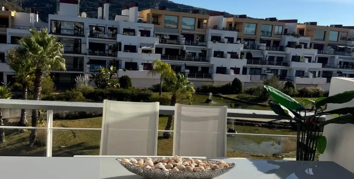 Продажа двухуровневого пентхауса в Benahavís 14