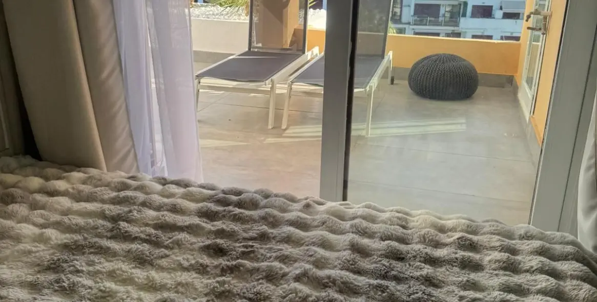 Продажа двухуровневого пентхауса в Benahavís 27