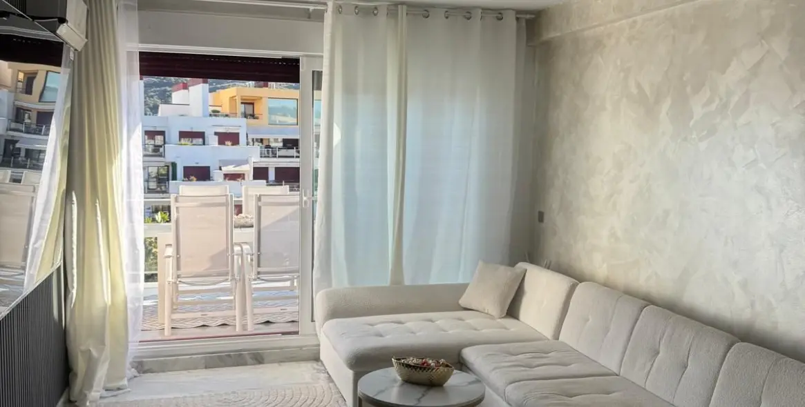 Продажа двухуровневого пентхауса в Benahavís 33