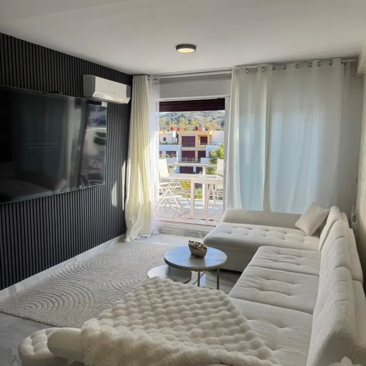 Venta de ático dúplex en Benahavís