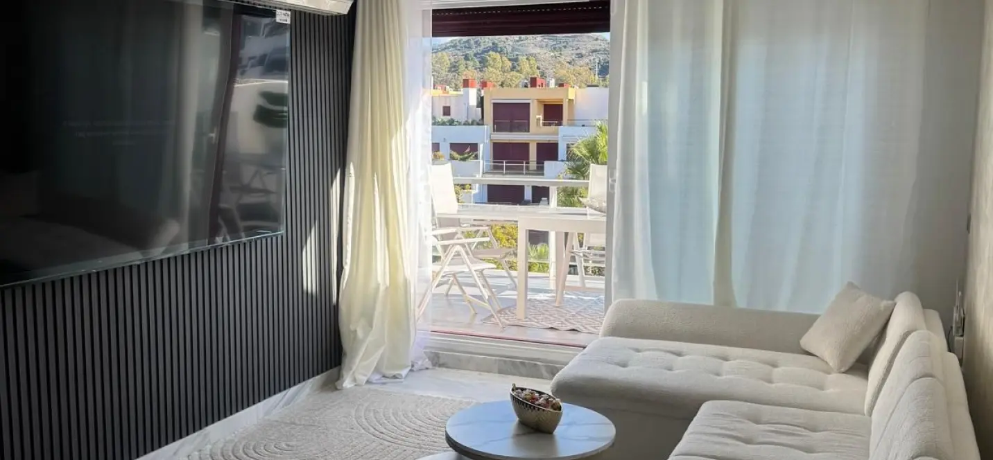 Venta de ático dúplex en Benahavís 0