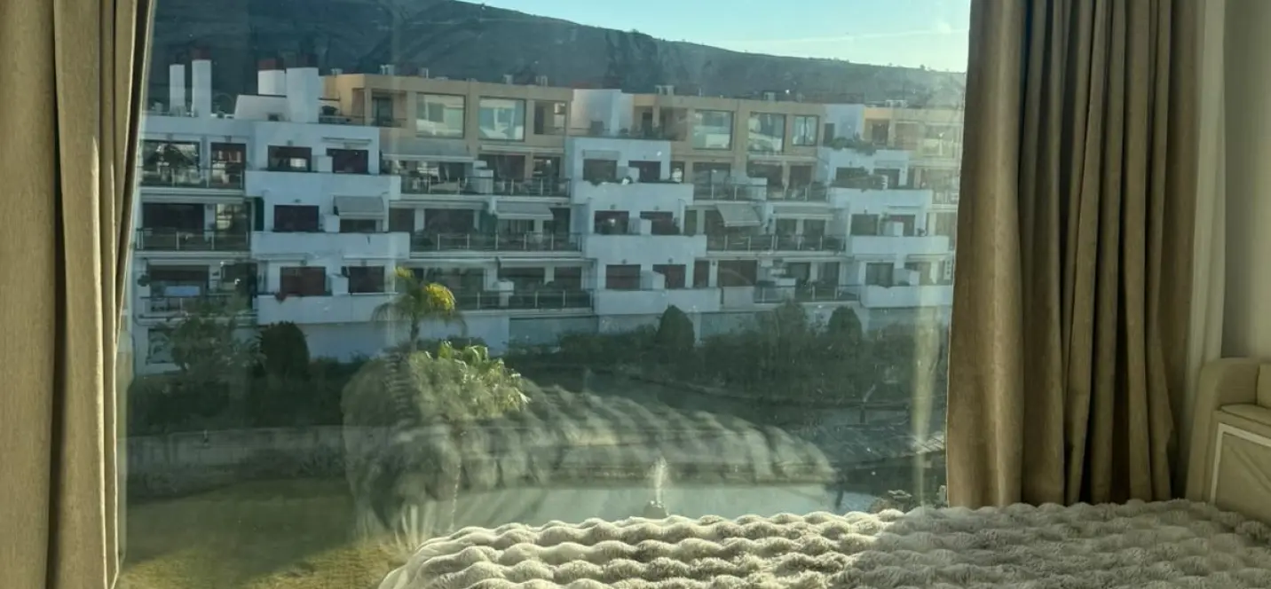Venta de ático dúplex en Benahavís 3