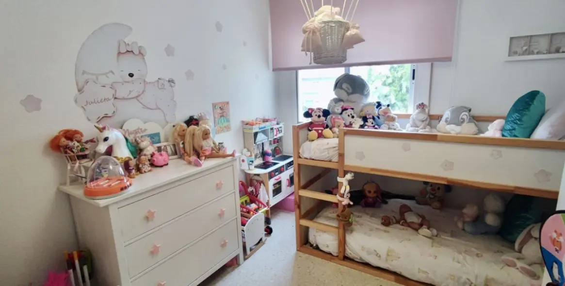 Sale of middle floor apartment in Benalmadena 17